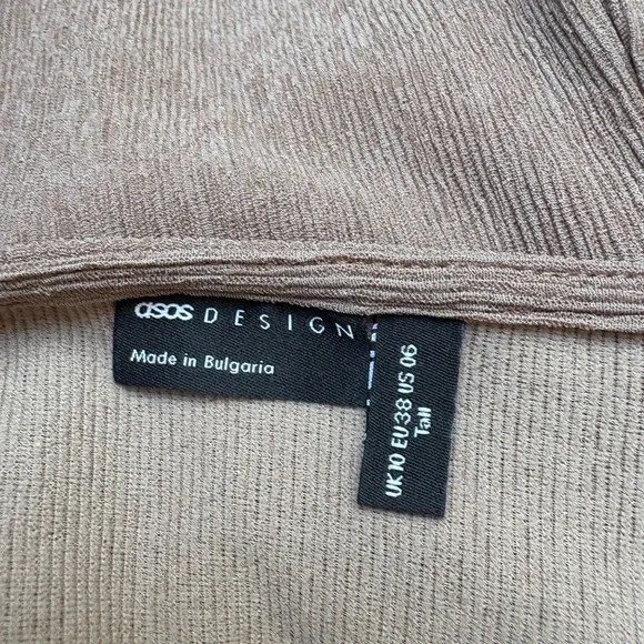 ASOS Brown Fitted Long Sleeve Bodysuit - Picture 5 of 6